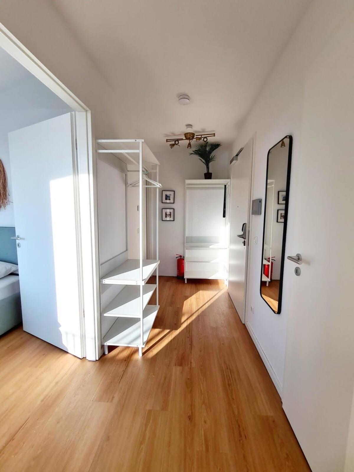 Urban Living - Top Floor Apartment Hamburg Bagian luar foto